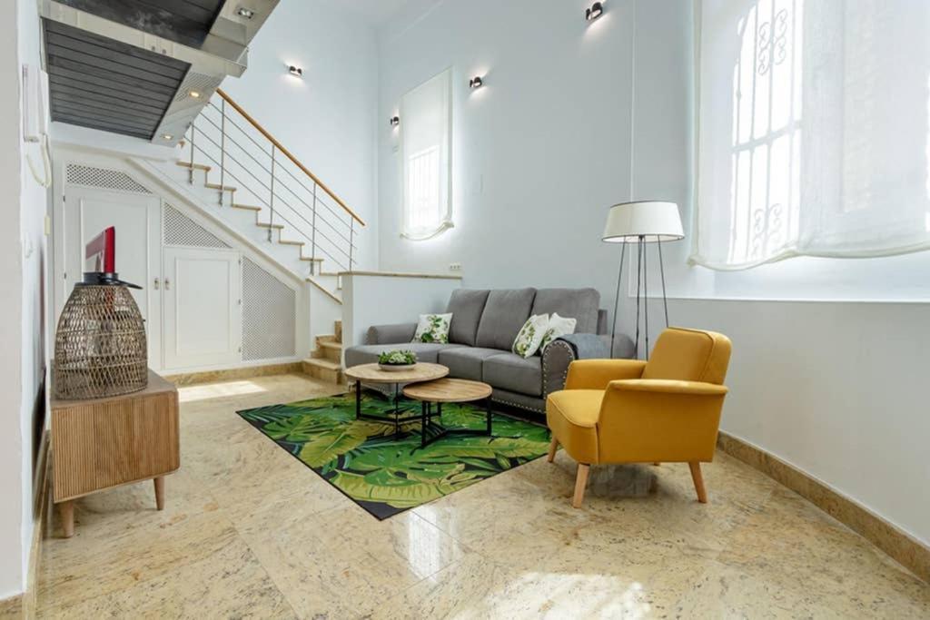 דירות סביליה Becas Alameda Duplex By Valcambre מראה חיצוני תמונה