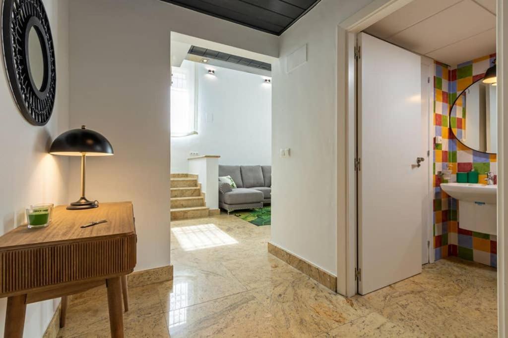 דירות סביליה Becas Alameda Duplex By Valcambre מראה חיצוני תמונה