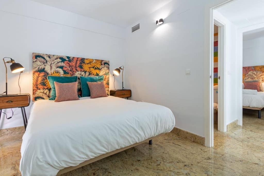 דירות סביליה Becas Alameda Duplex By Valcambre מראה חיצוני תמונה