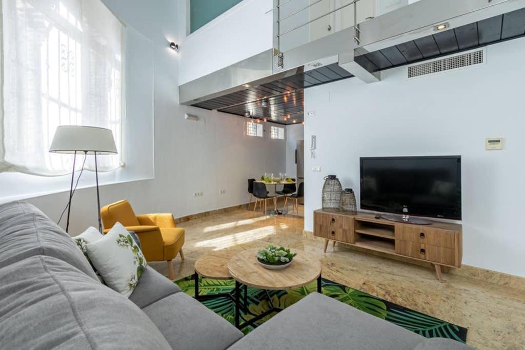 דירות סביליה Becas Alameda Duplex By Valcambre מראה חיצוני תמונה
