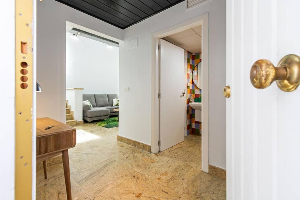דירות סביליה Becas Alameda Duplex By Valcambre מראה חיצוני תמונה