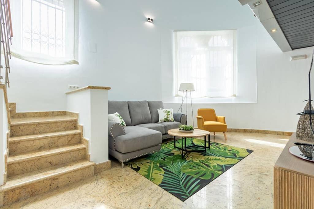 דירות סביליה Becas Alameda Duplex By Valcambre מראה חיצוני תמונה