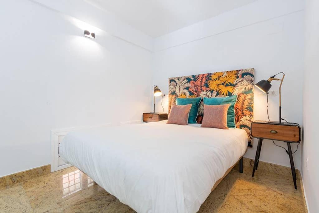 דירות סביליה Becas Alameda Duplex By Valcambre מראה חיצוני תמונה